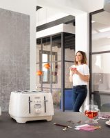 Hervidores De'Longhi Ballerina Cordless - Furnace - KBD3001.BK Negras - NP2-75269